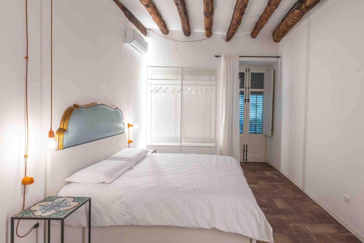Calderai 82 Suites 1 E 2 - Palermo, Palermo